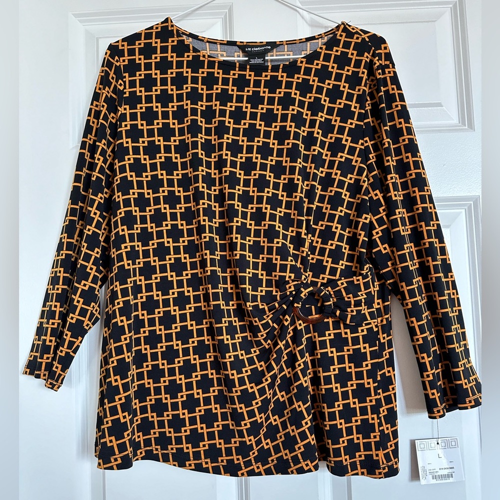 NWT Liz Claiborne geometric print top